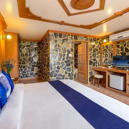 Tiger Complex By Eyg Hotel Patong Ngoại thất bức ảnh